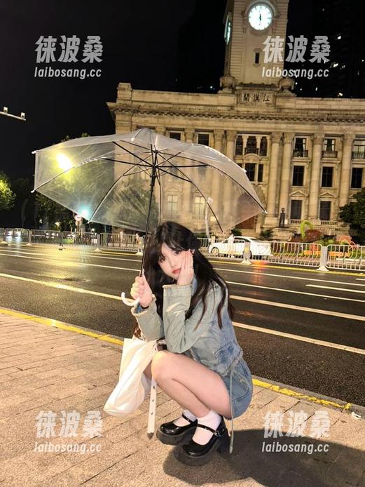 来吧，别客气，随手一划收藏“17黑料网页版”，让你的吃瓜水平提升到天际！