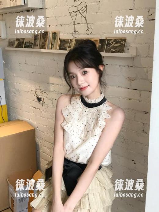 51.cn 刚点开51.cn网站,结果让我想起了喂猫的细腻心情……