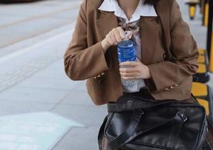 万万没想到，51爆料网页给我的不仅是娱乐，还有别样的日常反思，呃，哲学家我来了？