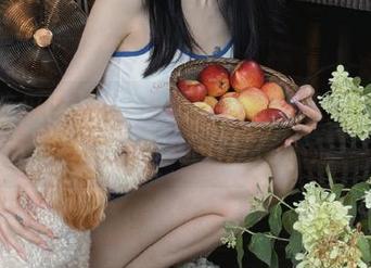 难以启齿的趣事也想分享？来52吃瓜网，保证你闭嘴不成！