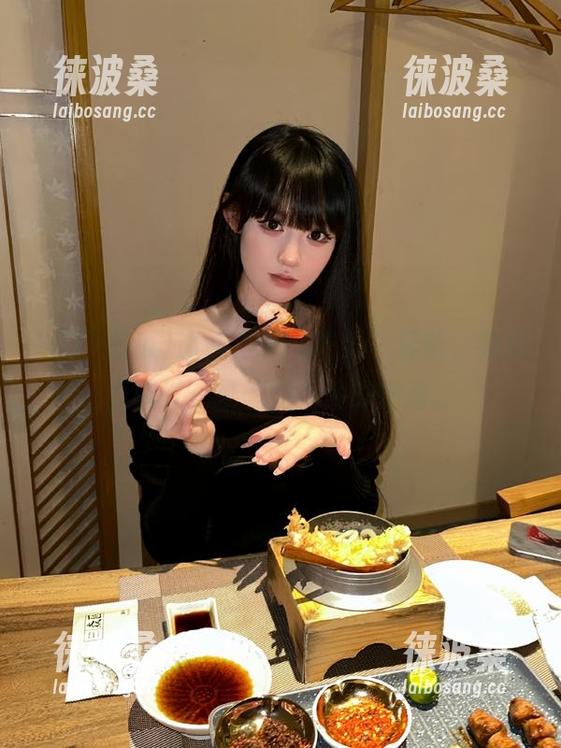 巡航“911吃瓜”导航，脑海里飘过一堆想要八卦的冲动。