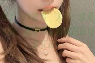 “92吃瓜”入口，像是网海中的一艘小船，随便划划都能捞到好玩的网页花边！
