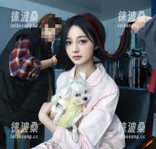 上头条！998.su发布的瓜新闻，让我把手里的爆米花扔了！