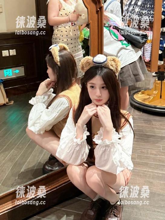 “www.heiliao.su”的首页就像我的零食柜，有时候打开就不想合上！