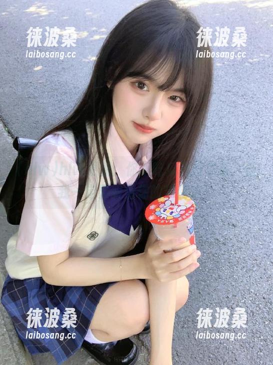 hlw更新：你不吃瓜我没关系，但我一定要跟着你的节奏走！