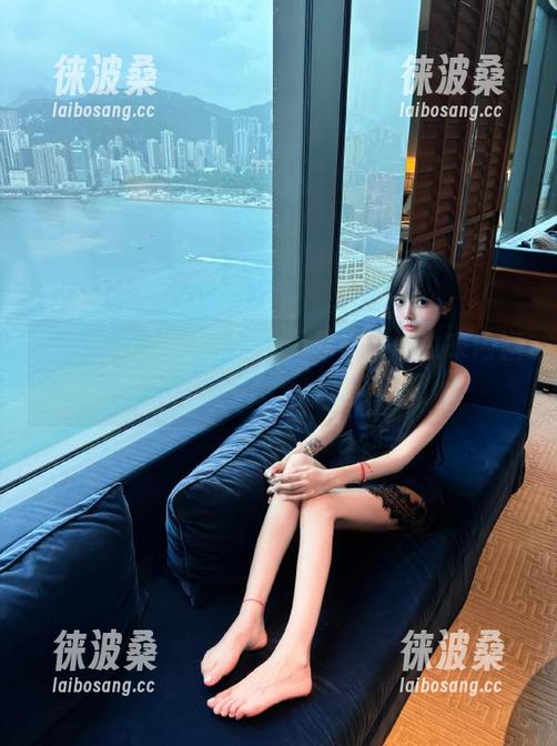 hlw 下载“hlw”,你家小哥也来内涵了?
