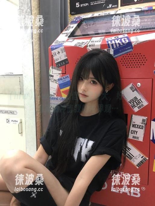 hlw官网的信息量好大，好像恐龙越狱般冲击我的世界观…