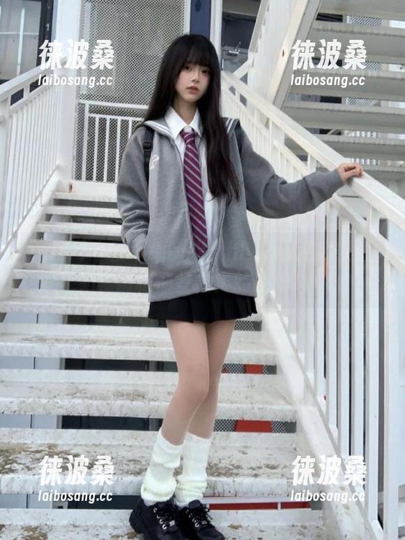半夜不睡的我：hlwbet在线为你解析那些撩人的瞬间