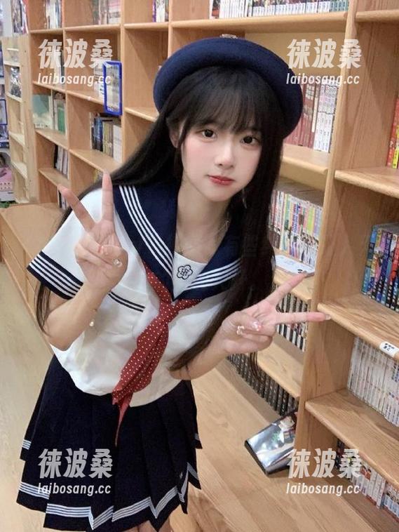 “hlw”视频，有些纯粹是让人无语的脑洞大开。