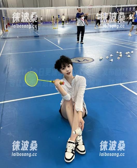 今日更新！“zztt21”发布的内容让我不禁想起那个夏天的烤串，味道真好！