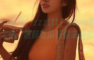 叮咚！zzzttt14.com首页放了个大招，新鲜吃瓜等你来品尝～
