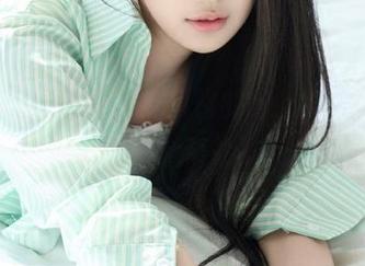 蒸汽朋克风格的zzzttt04app，带你进入一个奇妙的吃瓜世界