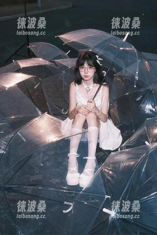 每天上“九一吃瓜网”就是为了收藏一两颗神奇的瓜，这感觉怎么说呢，有点迷。