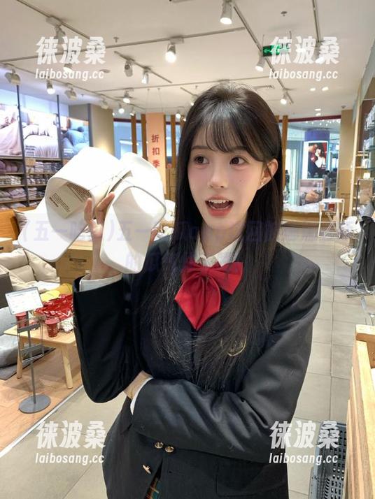 五一吃瓜app这回被娜娜老师的瓜气炸了吧！