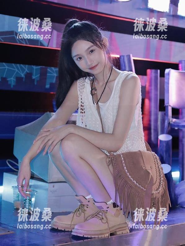 有什么黑料？登录冲哥精选，正能量视频一键解锁！