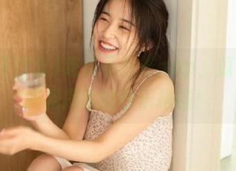 吃瓜不打烊app，瓜皮塔与真相探险的快乐搭档！