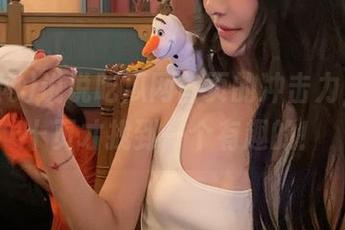 说说吃瓜网首页的冲击力，翻了十页才找到一个有趣的！