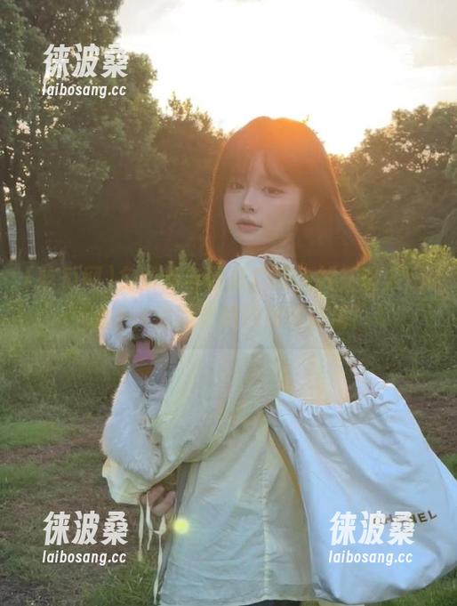 免费参与朝阳广场，社交达人pk现场，别问吃瓜网如何捧场！