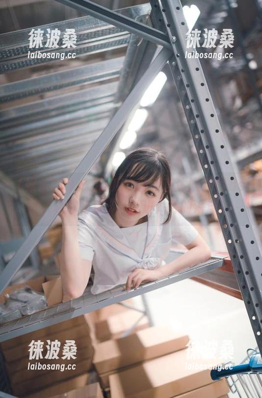 吃瓜必备，直达娱乐718sx，让你快乐“掉”进八卦的海洋！