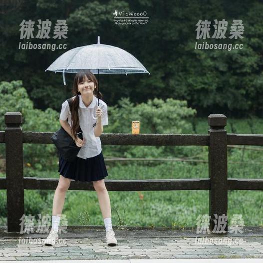 最新黑料不打烊so，这入口是不是要开派对？一到晚上就热闹起来～