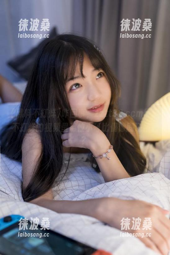 咋回事，zztt32.ccm黑料不打烊的视频里那位小哥比偶像剧还精彩？