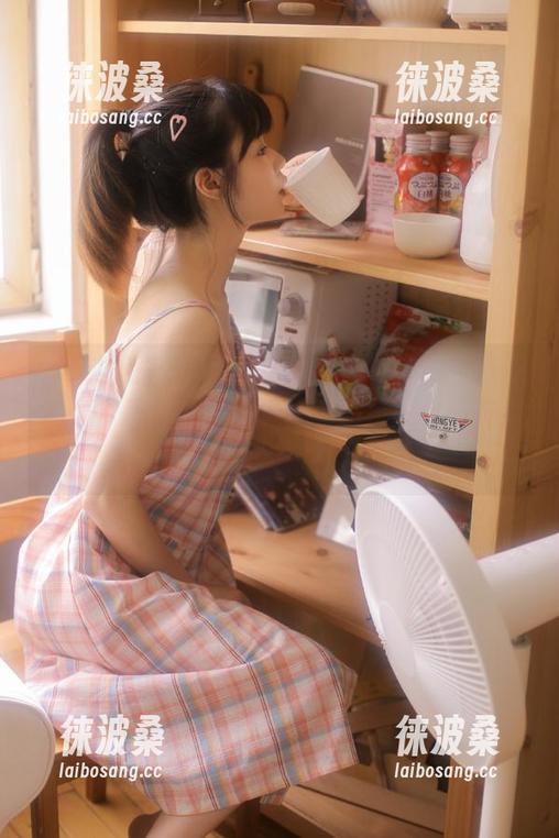 求一条黑料不打烊的新链接！这可是我最近的“精神粮食”，不来点儿？