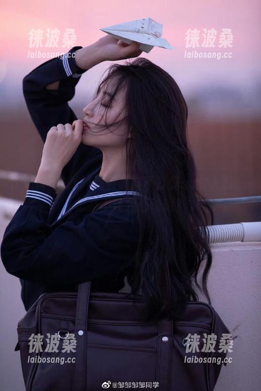 观看黑料不打烊so的入口，怎能不让我心动呢？