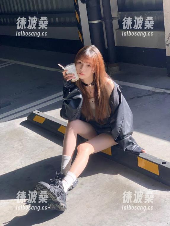 黑料吃瓜的神奇网页，资源许你云游异彩纷呈！