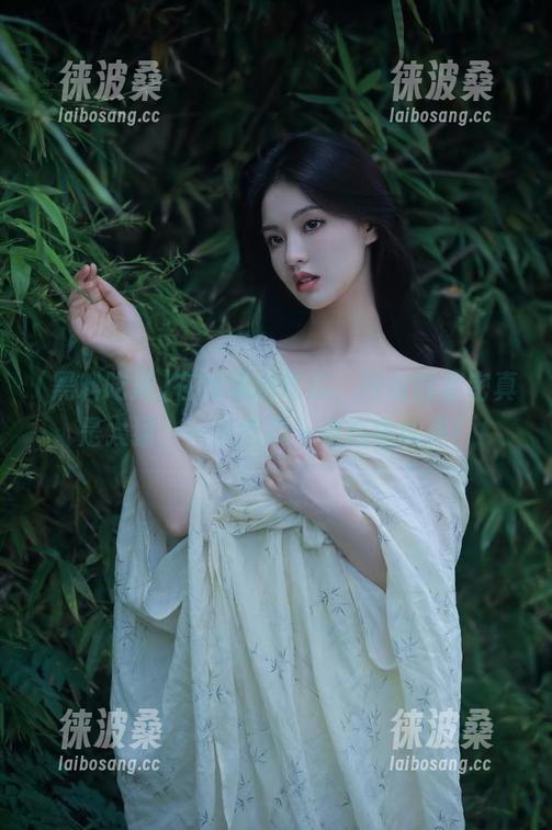 在线黑料吃瓜，网址的秘密真是太猛，一边吃瓜一边心跳加速！