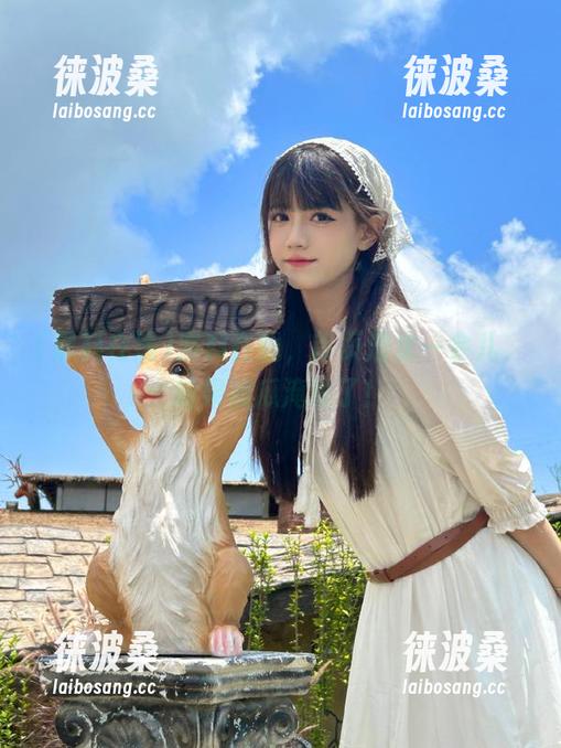 黑料在线，首页潜水一会儿，结果被瓜淹没了！