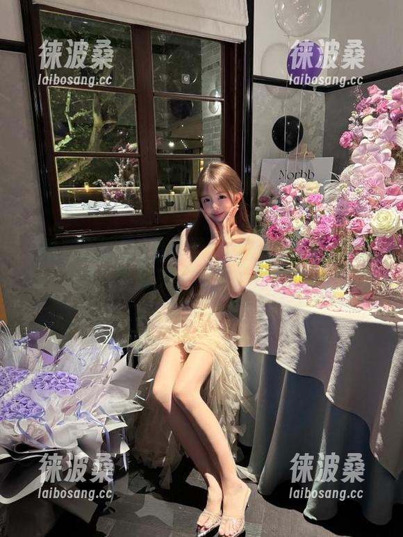 更新了！黑料正能量ios官网，今天又是吃瓜的好时光。