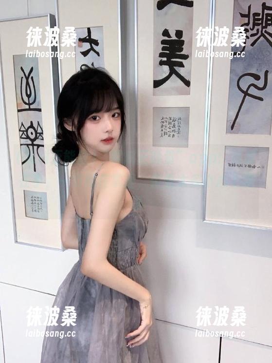 “黑料正能量”app：资源在手，一切尽在掌握，但看太多小心上瘾啊