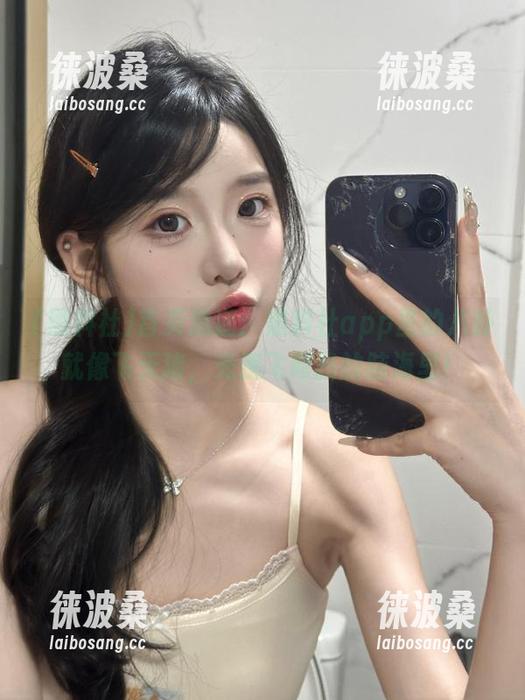 首页追逐：黑料社app里的八卦就像飞天猪，光速飞向我的脑海里！