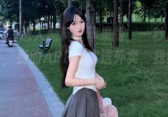 进入黑料社苹果版，一秒成为吃瓜高手，别的APP给你送外卖，我给你送瓜！