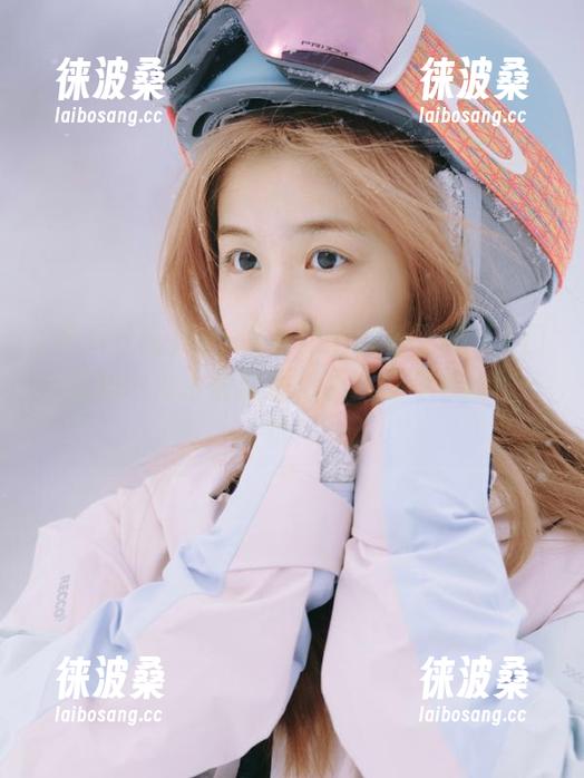第一眼看到黑料社区官网入口，我的内心小鹿乱撞，果然好奇心战胜一切！
