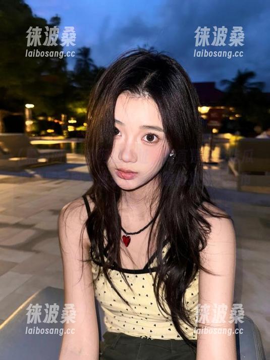 黑料网的地址，简直是网络吃瓜界的藏宝图，快来把你的铜板换成八卦币吧！