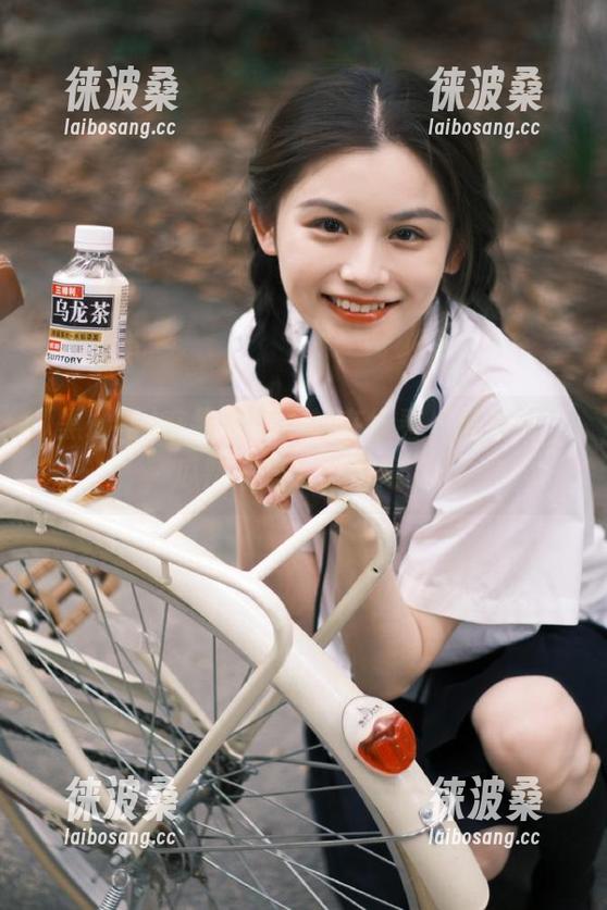 在线追剧不如在线看“黑料网”，瓜熟蒂落，心满意足。