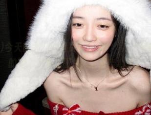 今天的黑料网网页就像一个“瓜长得特别好”的园子，曝光图片大全直击心灵！