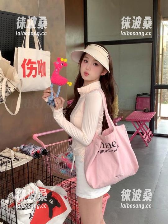 发布下载界的新宠！在黑社料，瓜也能变得这么娱乐？
